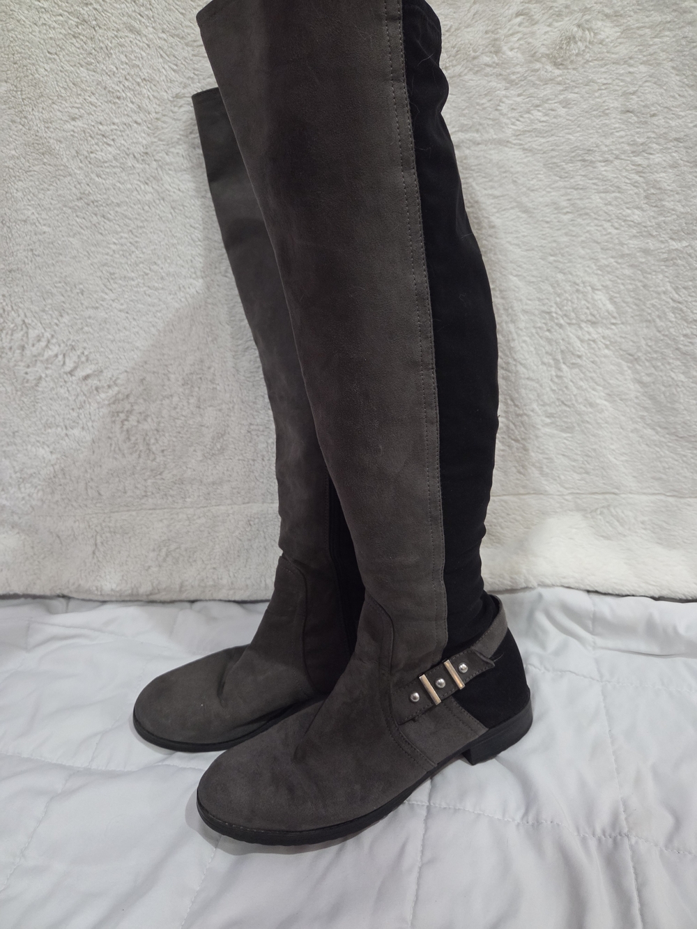 Unisa Two-Tone Knee-Length Riding Boots - Gray & Black